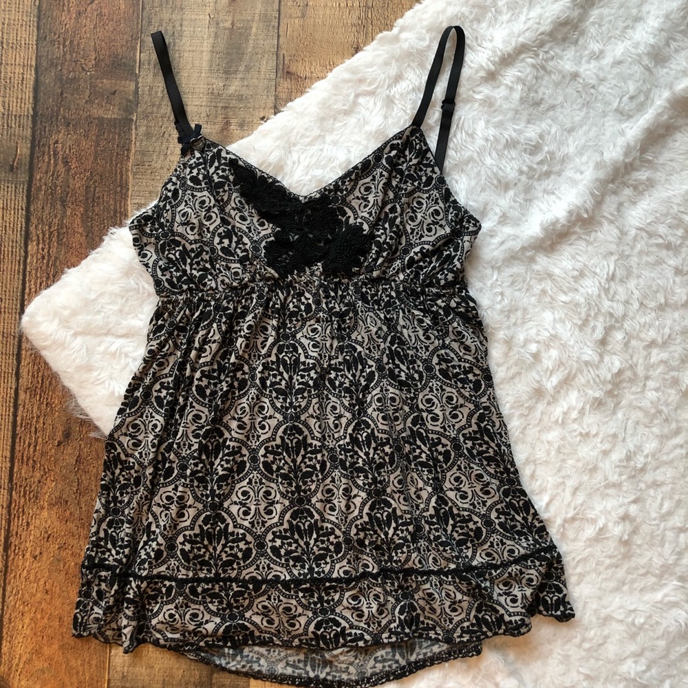 Medium Farell & Brown top